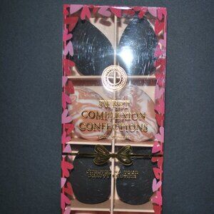 Sweet Complexion Confections 8 Piece Sponge Set New